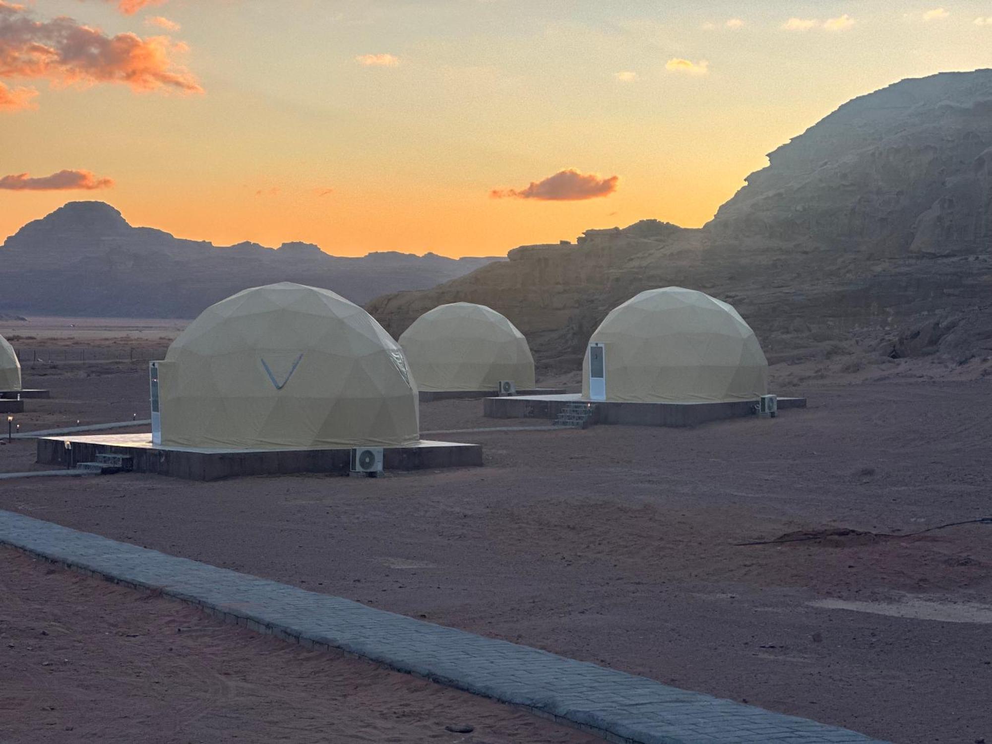Star Magic Camp Wadi Rum Exterior foto